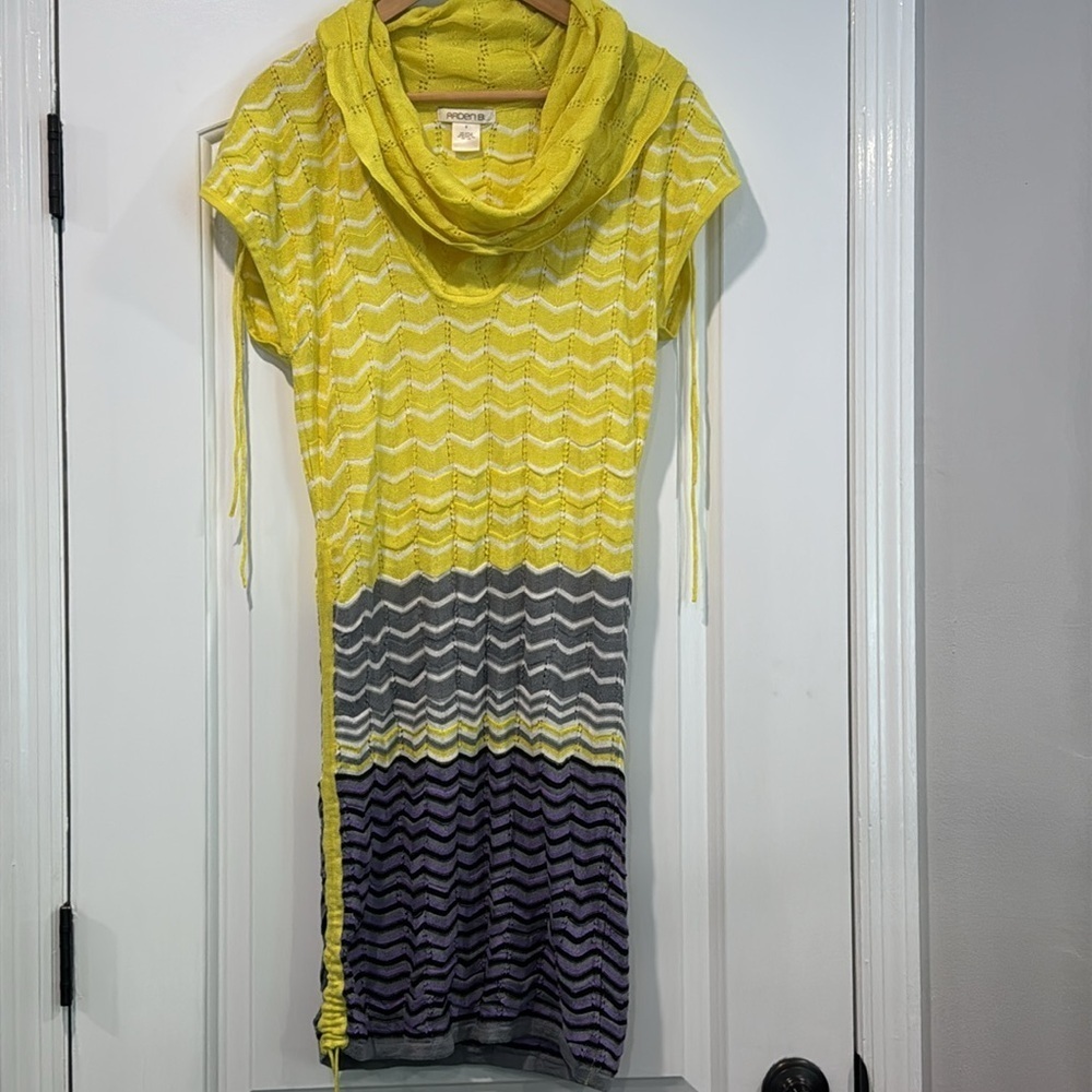 Arden B Cowl Neck Vibrant Yellow Sleeveless Sweater Dress Size Small